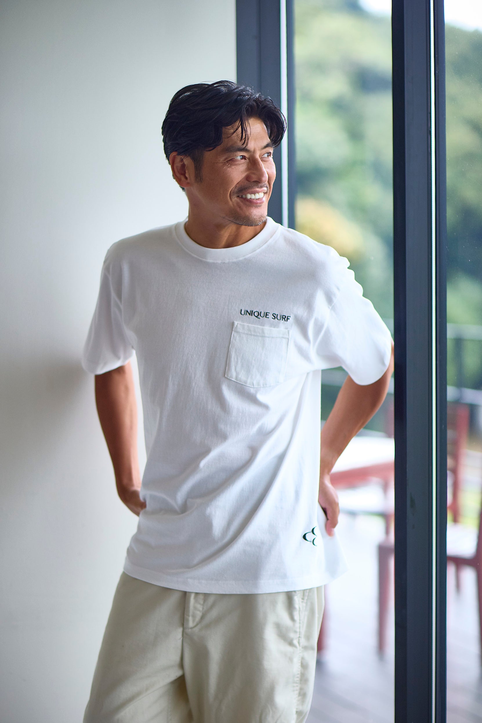 ポケットロゴ刺繍 TEE | UNIQUE SURF