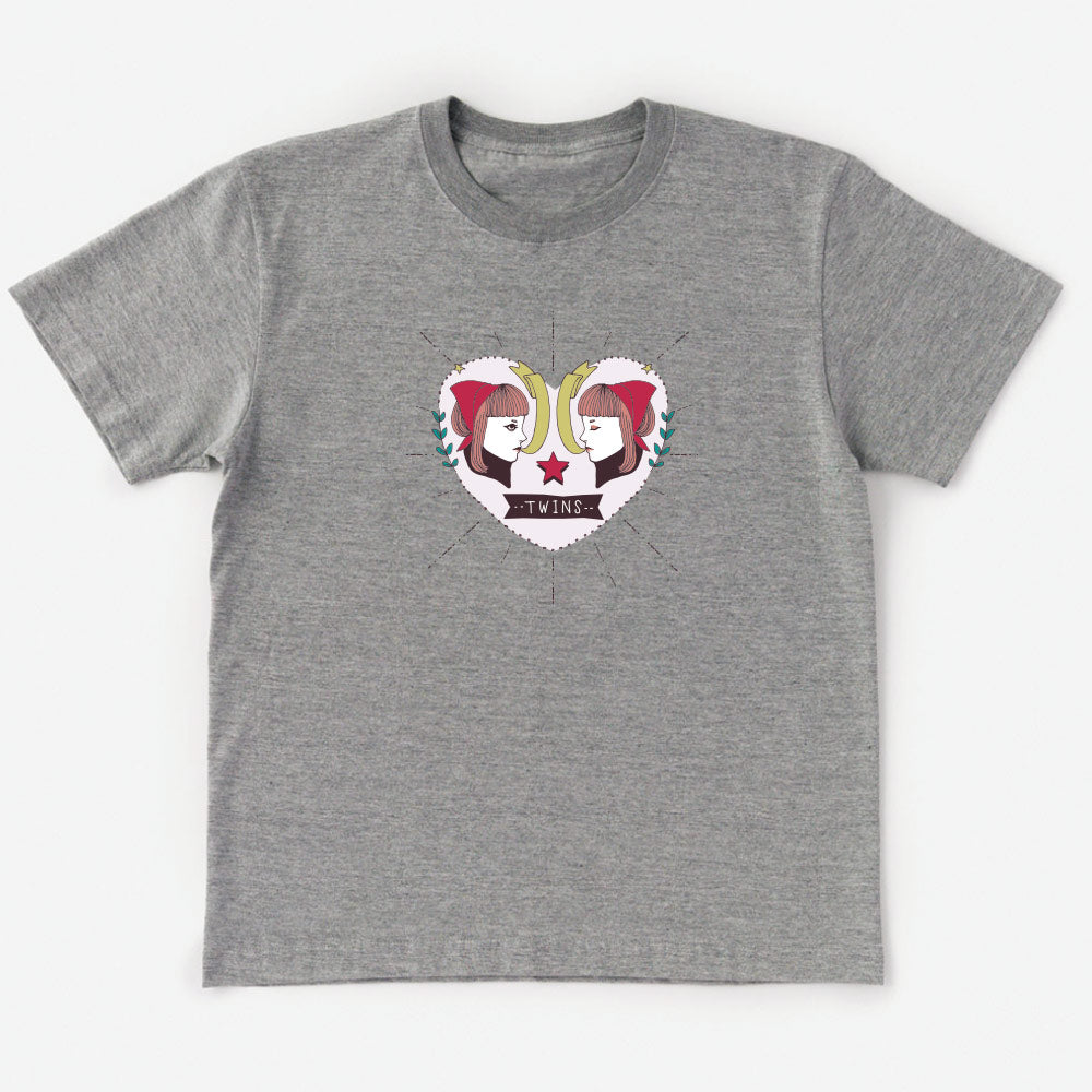 TWINS T-Shirt