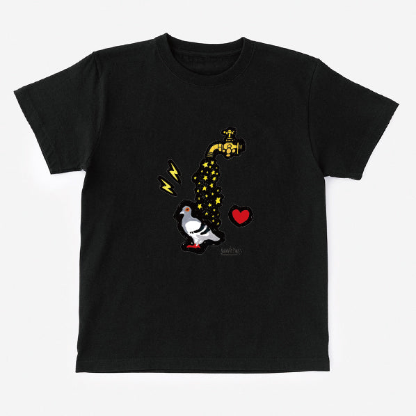 星浴びハト T-Shirt